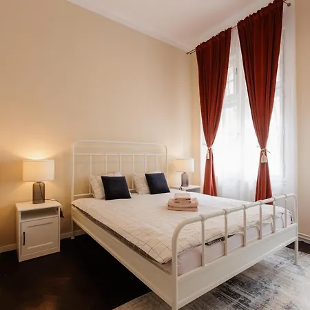 #artistic Flat 2br Historical Center Lägenhet Timişoara