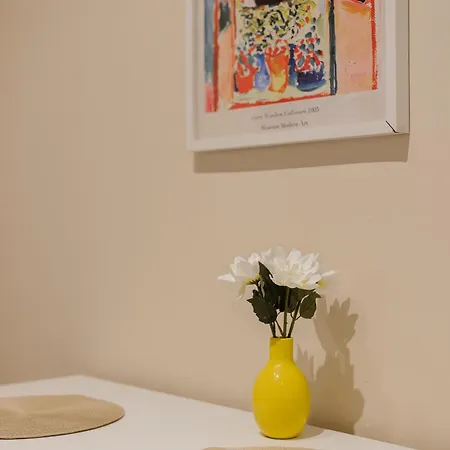 #artistic Flat 2br Historical Center