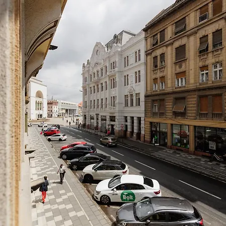 #artistic Flat 2br Historical Center Lägenhet *